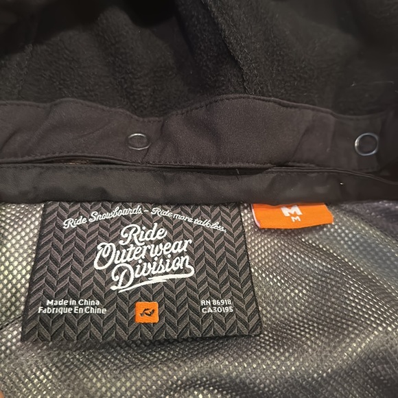 Men's Ride Snowboard jacket - Picture 2 of 5